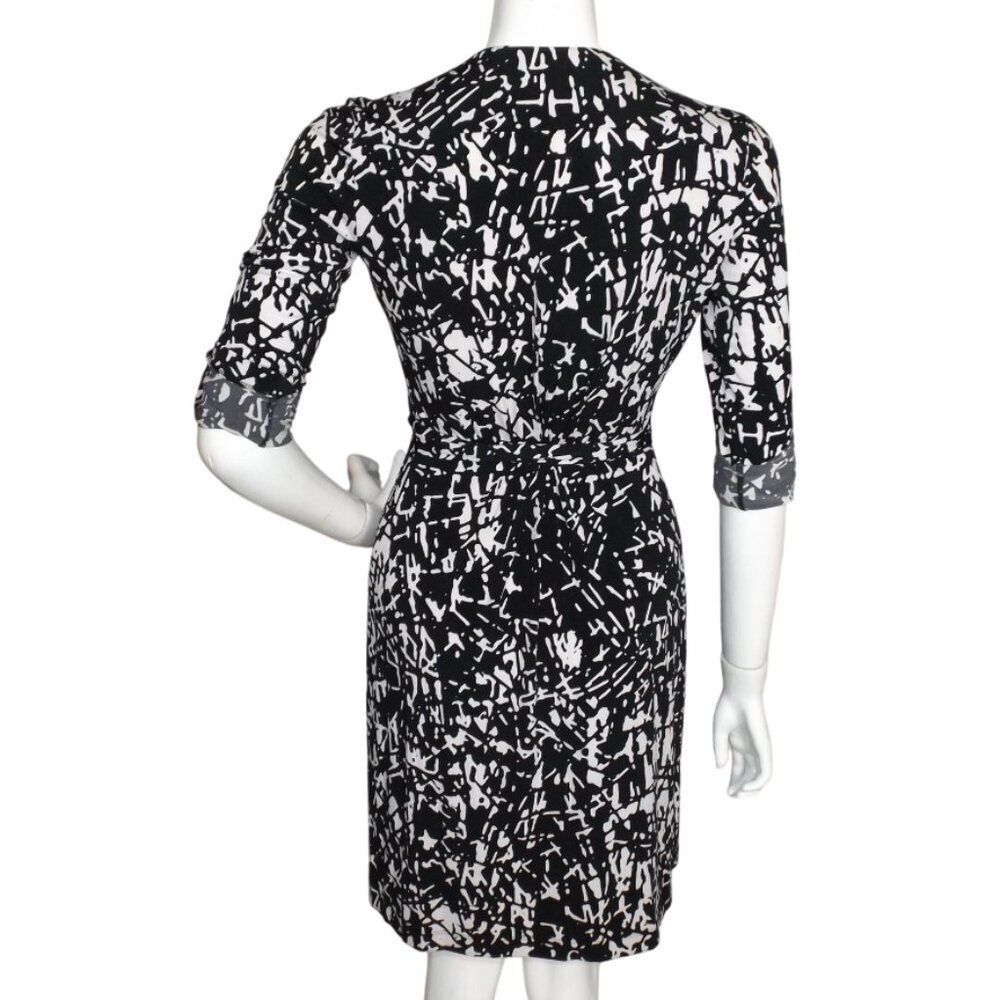 CALVIN KLEIN Wrap Dress, 4, Black Abstract, Tab sleeves/Roll-up, V-neck/Surplice - Picture 8 of 11